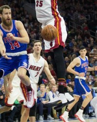  热火主场连胜遭终结无缘东部前三  