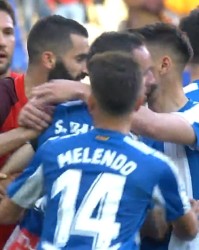  慕尼黑德比战火药味十足险冲突  