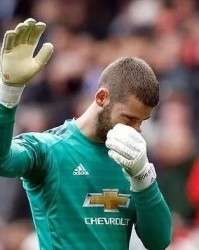  勒阿弗尔门将低级失误送礼，到手胜利瞬间变失利