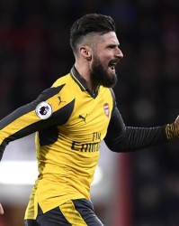  阿森纳门将低级失误，伯恩茅斯补时扳平抢关键一分  